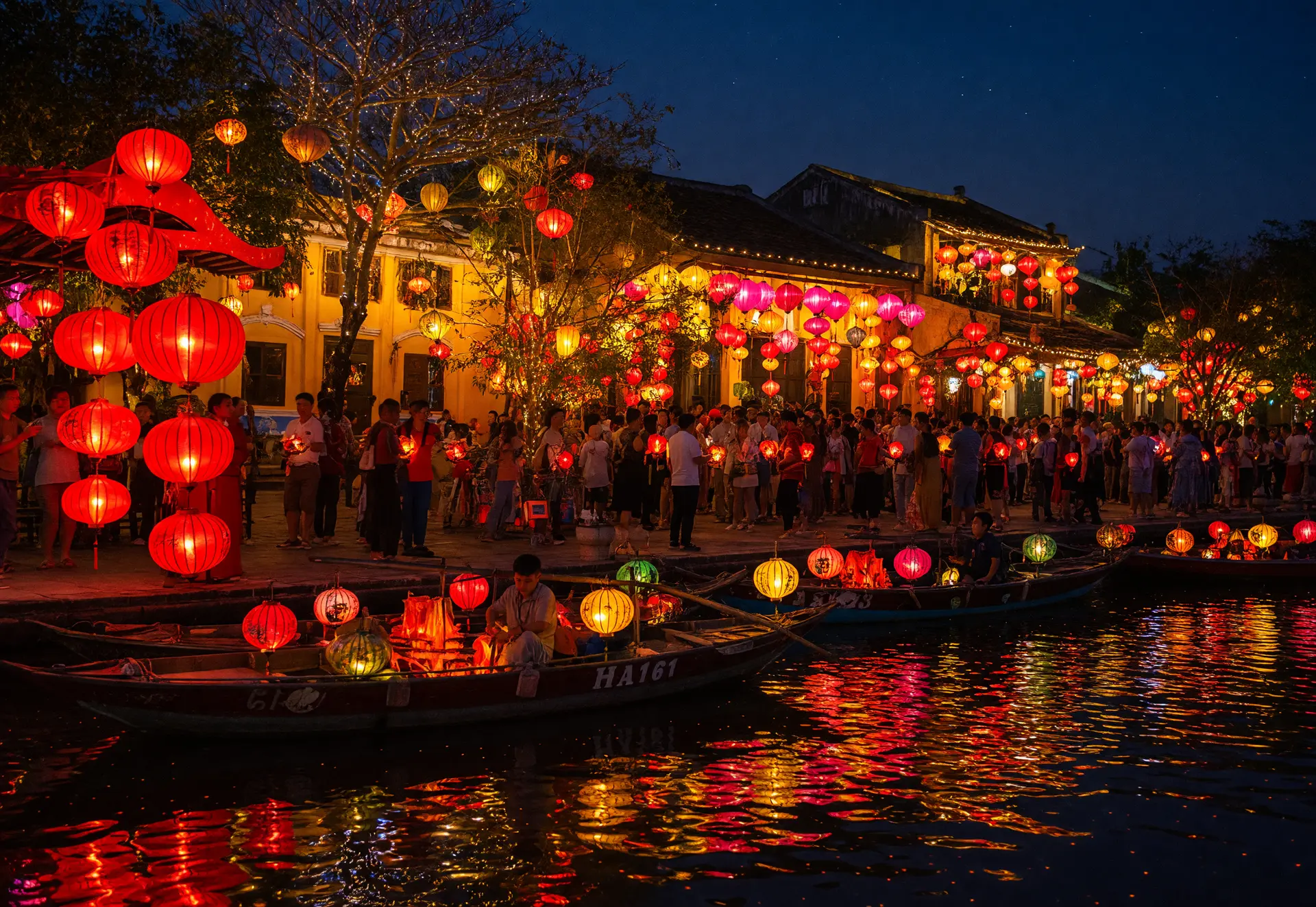 Hoi An ancient town lanterns reflecting on the Thu Bon River at night